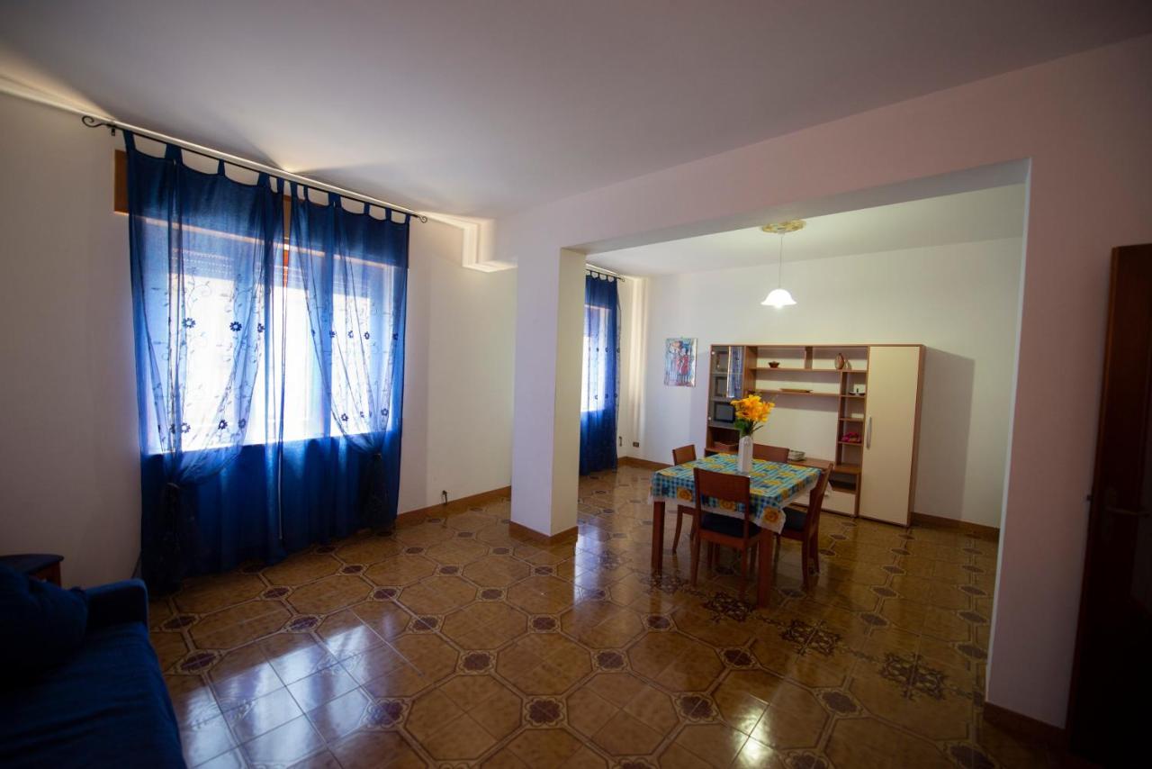 Olimpo Appartament'S Apartamento Parghelia Exterior foto